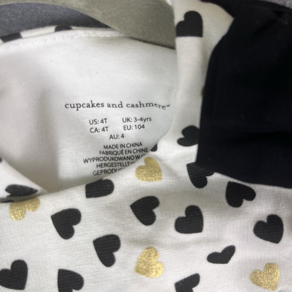 NWT Cupcakes and Cashmere Baby Girls 4T Heart Print Dress Velvet Bows - Picture 3 of 3
